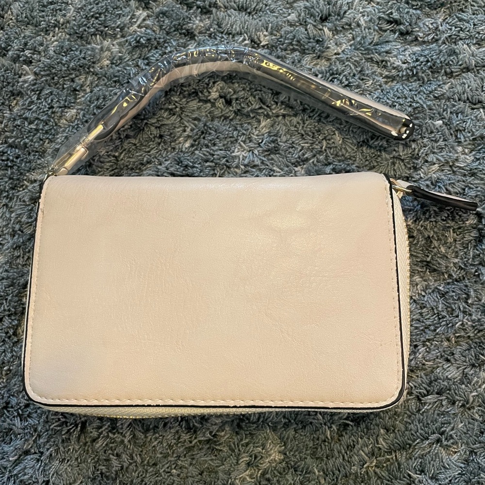 Simply Noelle wristlet wallet